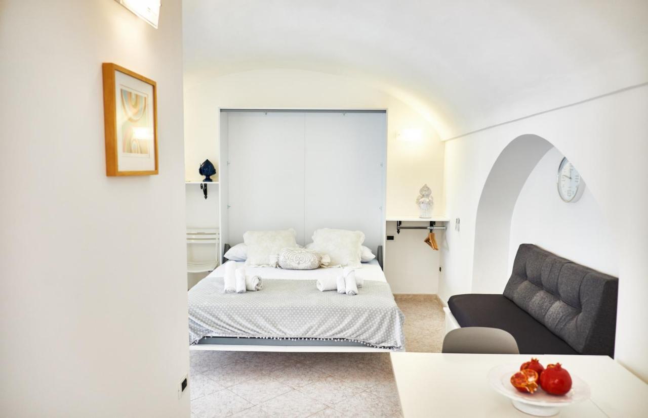 Balilla Guest House - Ostuni Centro - All Confort Екстериор снимка