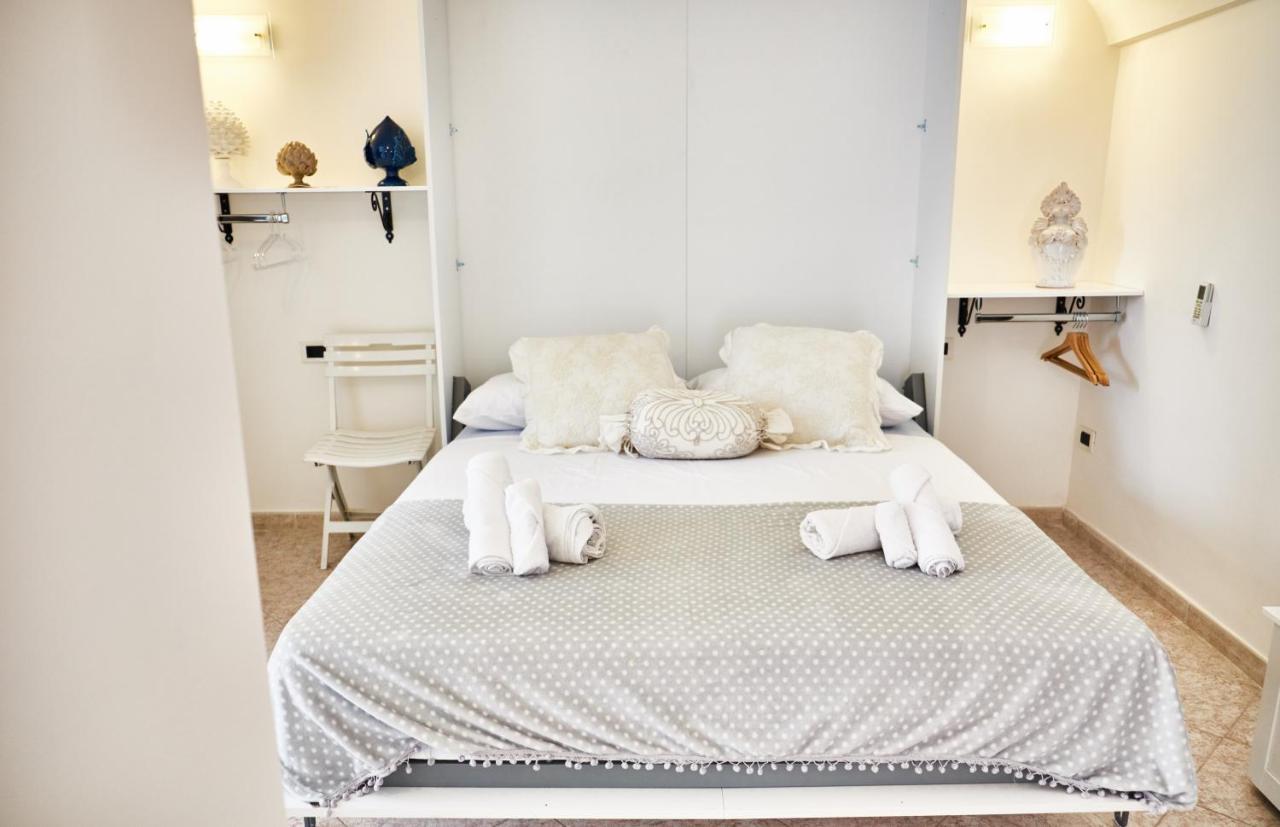 Balilla Guest House - Ostuni Centro - All Confort Екстериор снимка