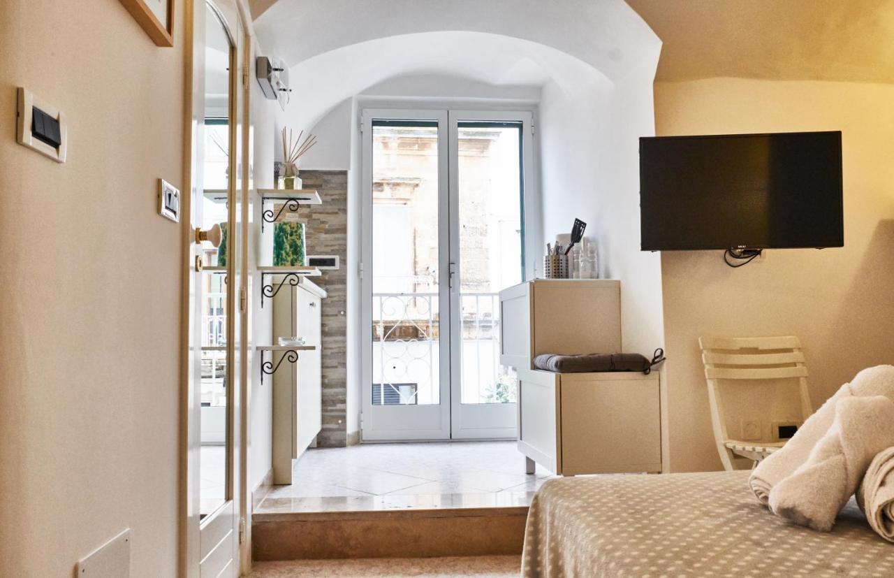 Balilla Guest House - Ostuni Centro - All Confort Екстериор снимка